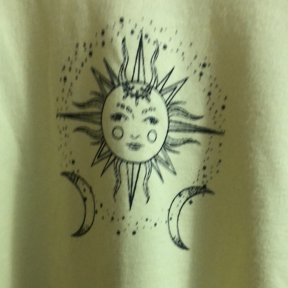 Ardene cropped shirt - Picture 2 of 5